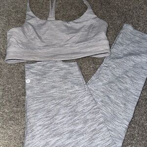 lululemon athletica Sports Bra and Cropped Leggings